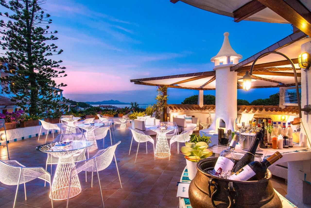 Hotel Punta Est Baja Sardinia Esterno foto