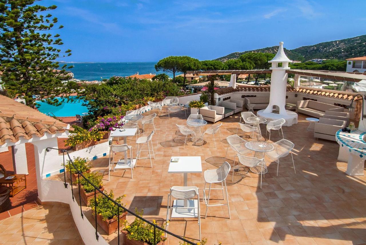 Hotel Punta Est Baja Sardinia Esterno foto